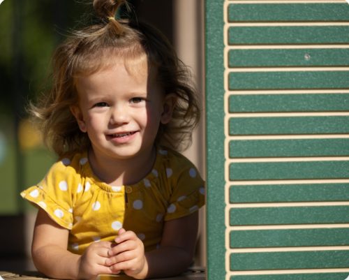 Hola! That’s Spanish for “hello!”